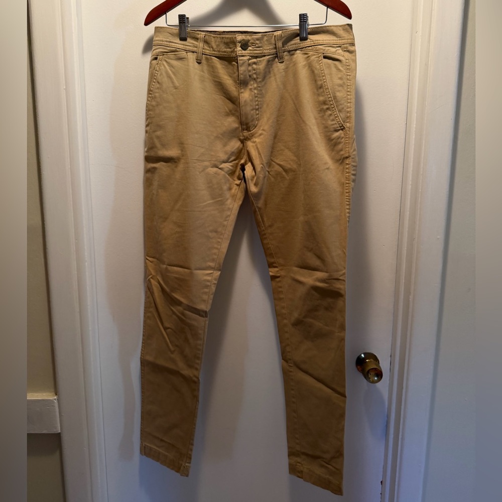 Zara Men's Khaki Chinos